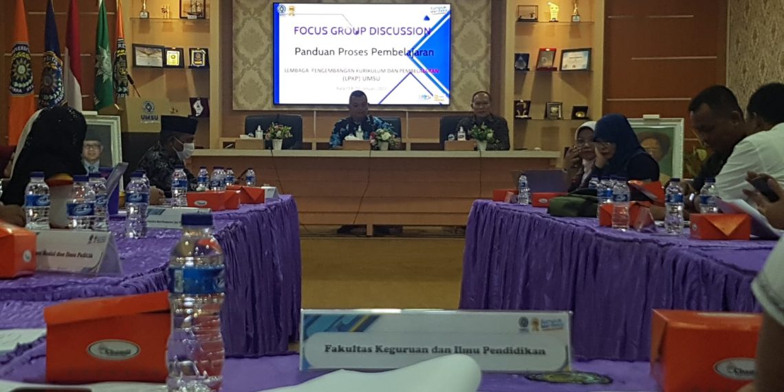 KEGIATAN FGD BUKU STANDAR PROSES PEMBELAJARAN